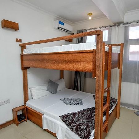 Kuti Hotel Stone Town Zanzibar Bagian luar foto